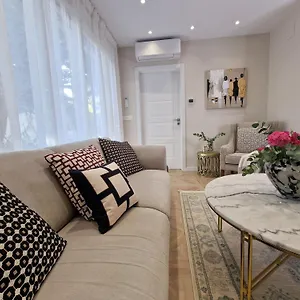 Sun & Palms - Luxurious 2 Bedroom With A Great Pool Area Apartment Mijas